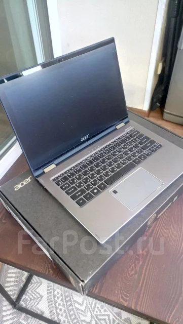 Acer Spin 5. 13.3", ��� 8 ��, WiFi: 1, Bluetooth: 1 ����