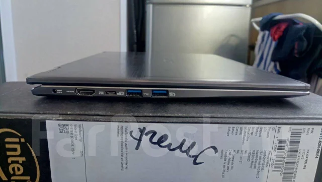 Acer Spin 5. 13.3", ��� 8 ��, WiFi: 1, Bluetooth: 1 ����