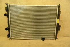 �������� Nissan Qashqai/Dualis 2,0 � 2006- 21400-JD200 ����