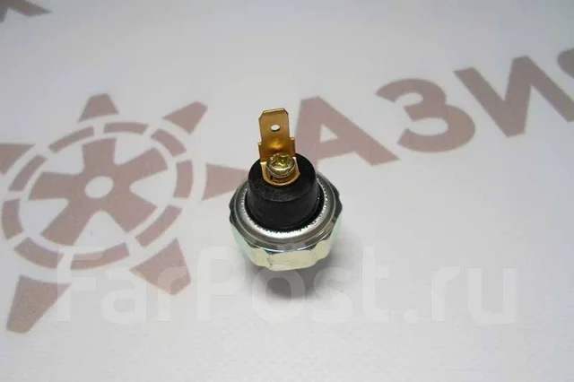 ������ �������� ����� Komatsu PC Y39450M121252- ����