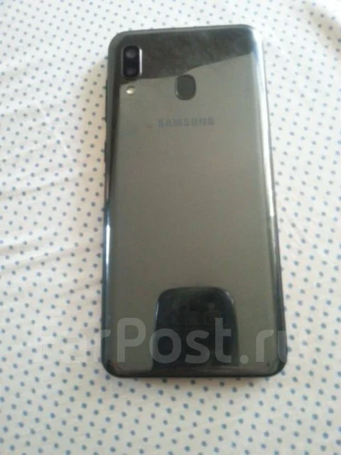 Samsung Galaxy A20. �/�, ������, 4G LTE, Dual-SIM, NFC ����