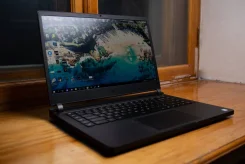 Xiaomi Mi Gaming Laptop. 15.6", ��� 16 ��, ���� 1 256���, WiFi, Bluetooth, ����������� �� 10��.