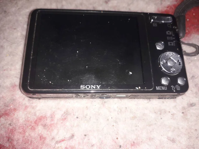 Sony Cyber-shot DSC-W630 ����