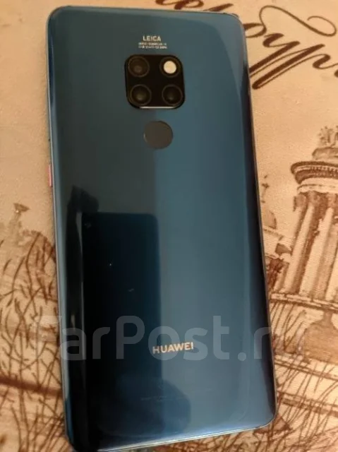 Huawei Mate 20. �/�, �����, 3G, 4G LTE, Dual-SIM, NFC ����
