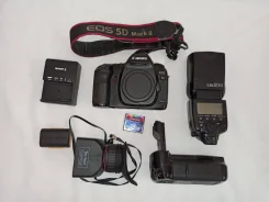 Canon EOS 5D Mark II. 20 � ����� ��, ���: ��� ���� ����