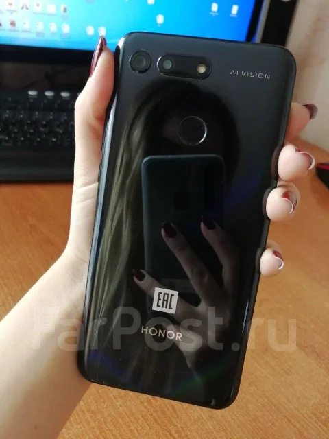Honor View 20. �/�, ������, 3G, 4G LTE, Dual-SIM ����