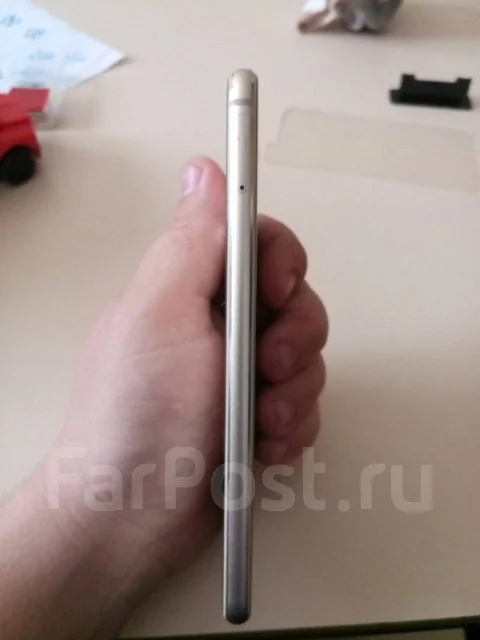 Honor 8X. �/�, �������, 3G, 4G LTE, NFC ����
