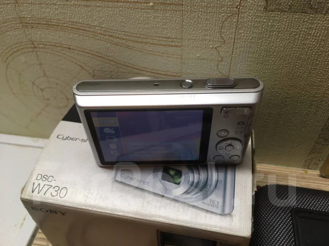Sony Cyber-shot DSC-W730. 15 - 19.9 �� ����