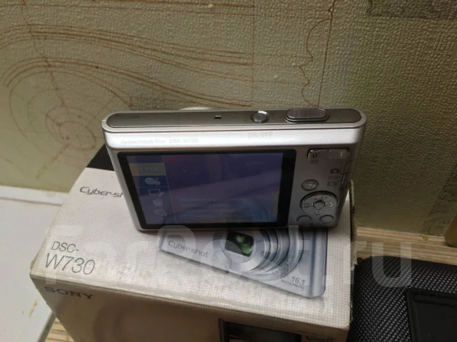 Sony Cyber-shot DSC-W730. 15 - 19.9 �� ����