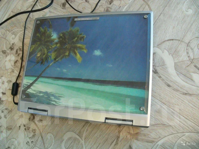 Roverbook Voyager H571WH. WiFi: 1, Bluetooth: 1 ����