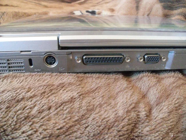 Roverbook Voyager H571WH. WiFi: 1, Bluetooth: 1 ����