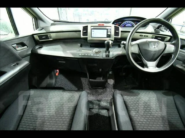Honda Freed Spike. ��������, ��������, 1.5, ������, �/�, ��� ���. ��� ����� �� ������������ ����