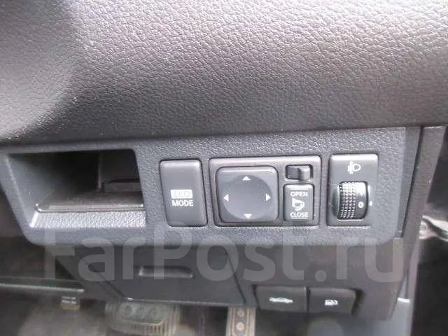 Nissan Tiida. ��������, ��������, 1.5 (109��.�.), ������, �/�. ��� ����� �� ������������ ����