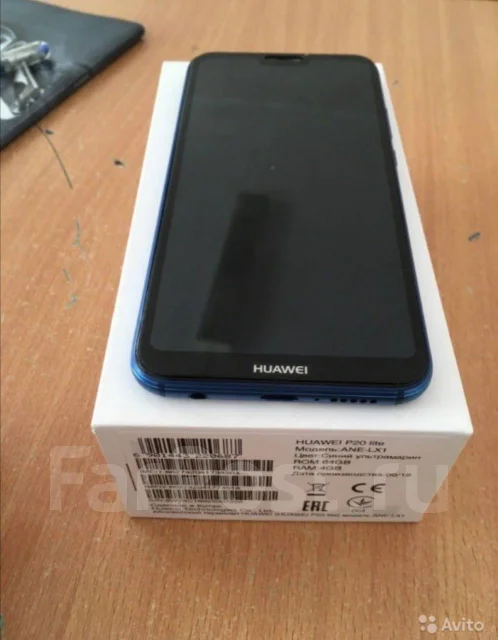 Huawei P20 lite. �����, 3G, 4G LTE, NFC ����