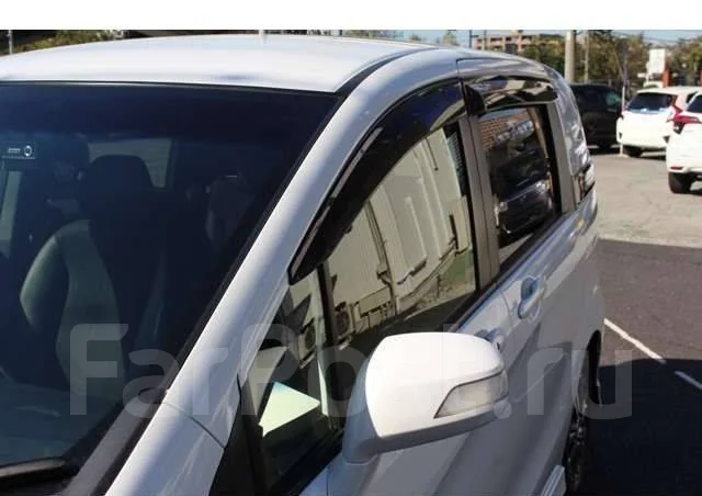 Honda Freed Spike. ��������, ��������, 1.5 (88��.�.), ������, �/�, ��� ���. ��� ����� �� ������������ ����