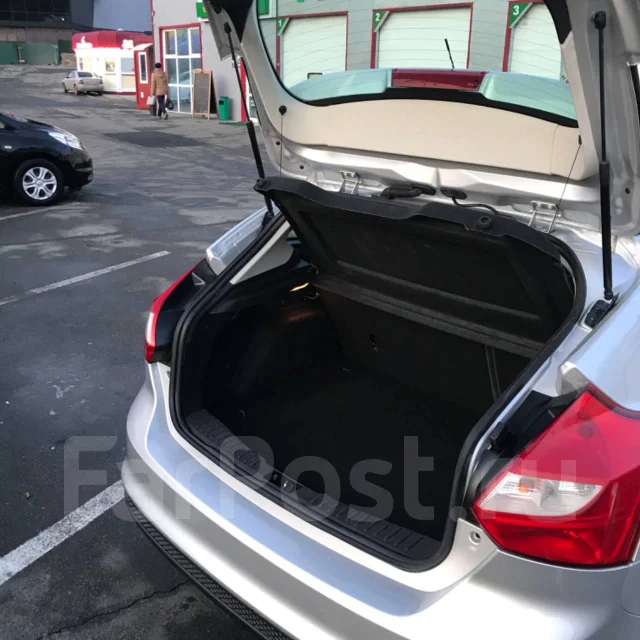 Ford Focus. ��������, ��������, 1.6 (105��.�.), ������, 90 000����. �� ����