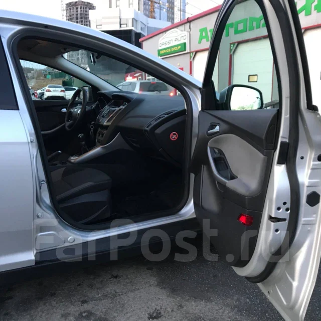 Ford Focus. ��������, ��������, 1.6 (105��.�.), ������, 90 000����. �� ����