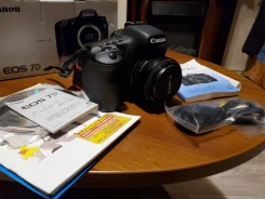 Canon EOS 7D ����