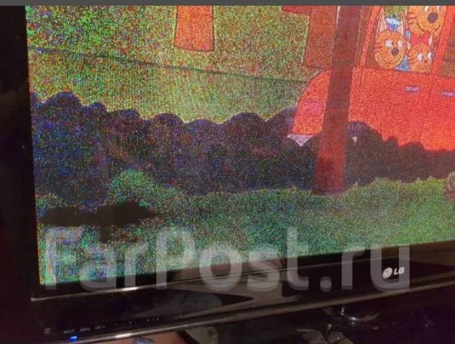 LG 42PQ200R. ������ ����