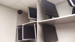 Asus. 17"