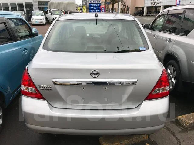 Nissan Tiida Latio. �������, 4wd, 1.5 (109��.�.), ������, �/�. ��� ����� �� ������������ ����