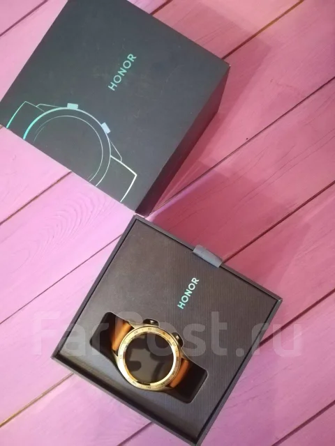 Honor Watch Magic ����