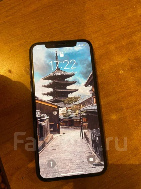 Apple iPhone X. �/�, ������, 3G, 4G LTE, NFC ����