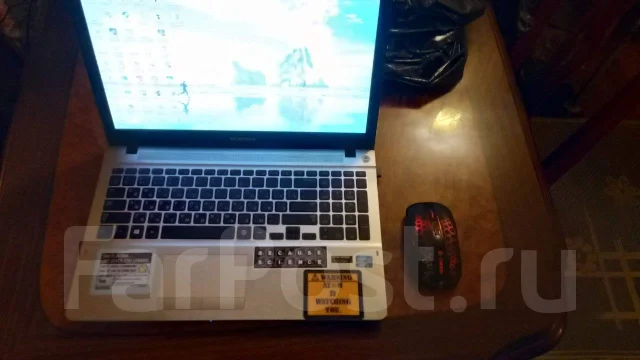 Samsung ATIV Book 4 450R5E. 15.6", 2,8����, ��� 8 ��, ���� 500���, WiFi: 1, Bluetooth: 1, ����������� �� 1��. ����