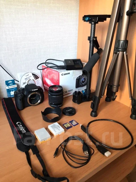 Canon EOS 700D ����
