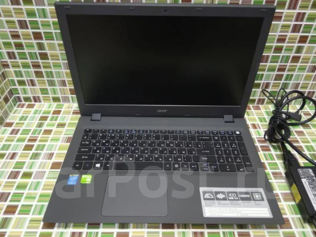 Acer Aspire E15. 15.6", 2,7����, ��� 8 ��, ���� 500���, WiFi: 1, Bluetooth: 1, ����������� �� 6��. ����