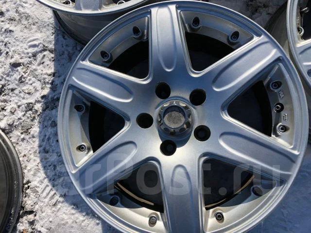 Blade. 7.0x16", 5x114.3, ET42, �� 72���. ����