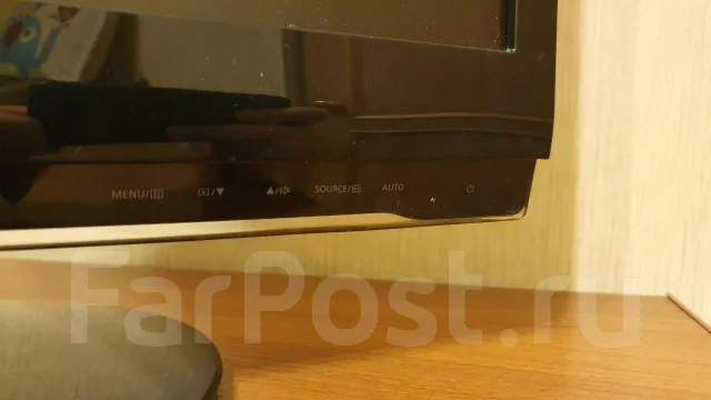 Samsung. 20" ����