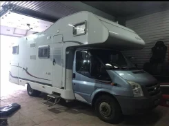 Ford Transit ����