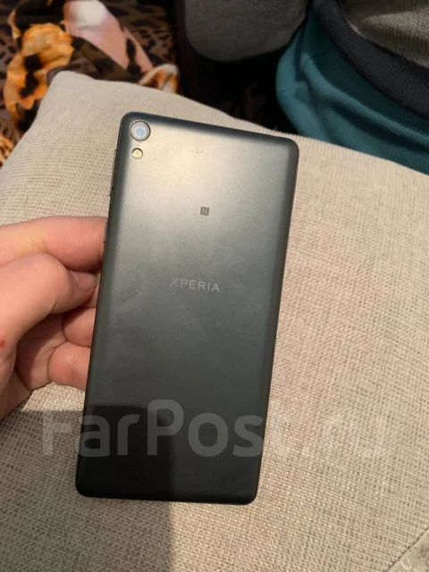 Sony Xperia E5. �/�, �����, 4G LTE ����