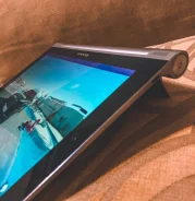 Lenovo Yoga Tablet 10 ����