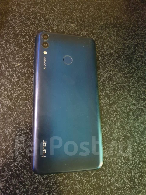Honor 8C. �/�, �����, 3G, 4G LTE, Dual-SIM, NFC ����