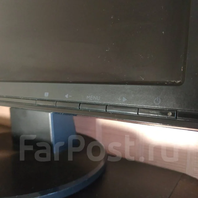 Asus. 19", ���������� �� (LCD, LED, QLED) ����