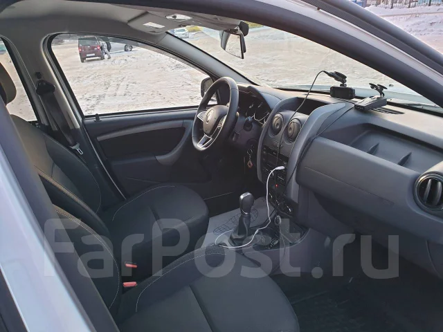 Renault Duster. �������, 4wd, 2.0 (143��.�.), ������, 3����. �� ����