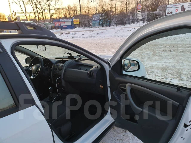 Renault Duster. �������, 4wd, 2.0 (143��.�.), ������, 3����. �� ����