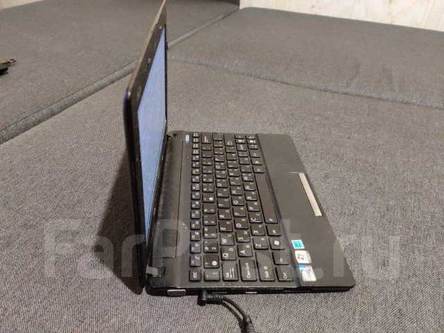 Asus Eee PC X101CH. 10.1", 1,6����, ��� 1024 ��, ���� 320���, WiFi: 1, ����������� �� 1��. ����