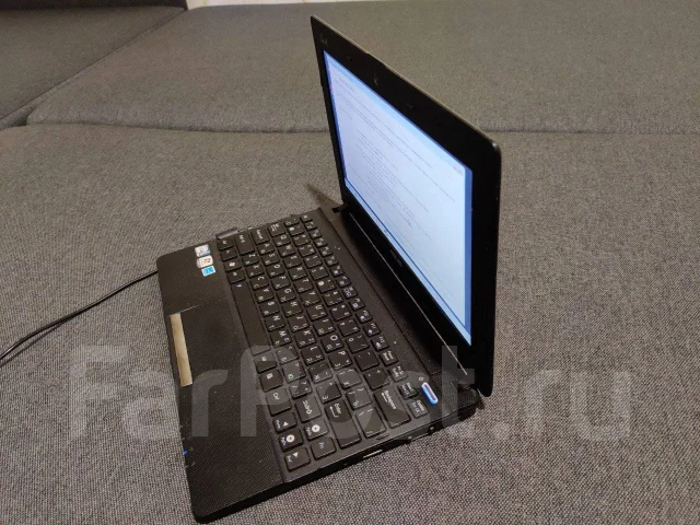 Asus Eee PC X101CH. 10.1", 1,6����, ��� 1024 ��, ���� 320���, WiFi: 1, ����������� �� 1��. ����