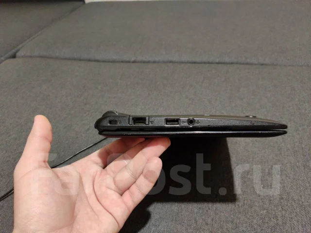 Asus Eee PC X101CH. 10.1", 1,6����, ��� 1024 ��, ���� 320���, WiFi: 1, ����������� �� 1��. ����