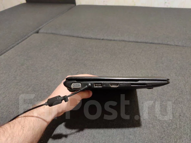 Asus Eee PC X101CH. 10.1", 1,6����, ��� 1024 ��, ���� 320���, WiFi: 1, ����������� �� 1��. ����