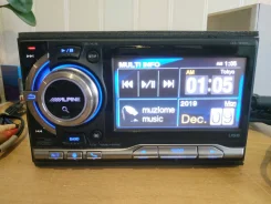 Alpine IXA-W404J ����