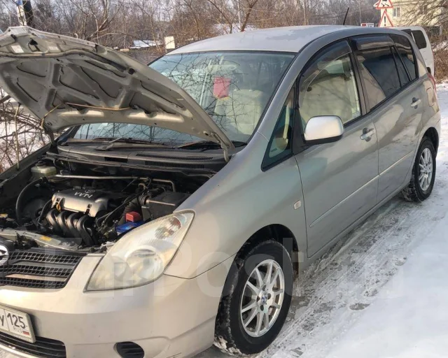 Toyota Corolla Spacio. �������, 1.5 (110��.�.), ������ ����