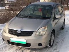 Toyota Corolla Spacio. �������, 1.5 (110��.�.), ������ ����