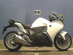 Honda VFR 1200F. 1 200����. ��., ��������, ���, ��� �������. ��� ����� �� ������������ ����