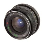 Tokina. ������� ������� 52 �� ����