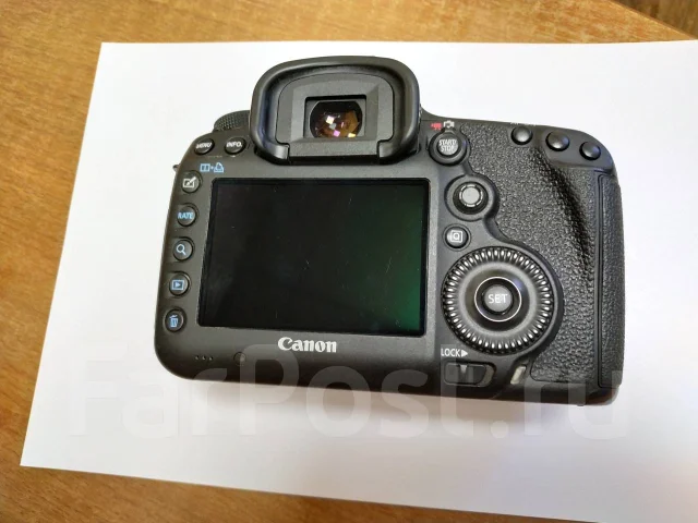 Canon EOS 5D Mark III ����