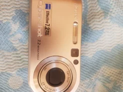 Sony Cyber-shot. 10 - 14.9 ��, ���: 5� ����